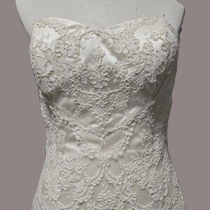 Vintage Kelly Chase Couture Wedding Gown - size 8